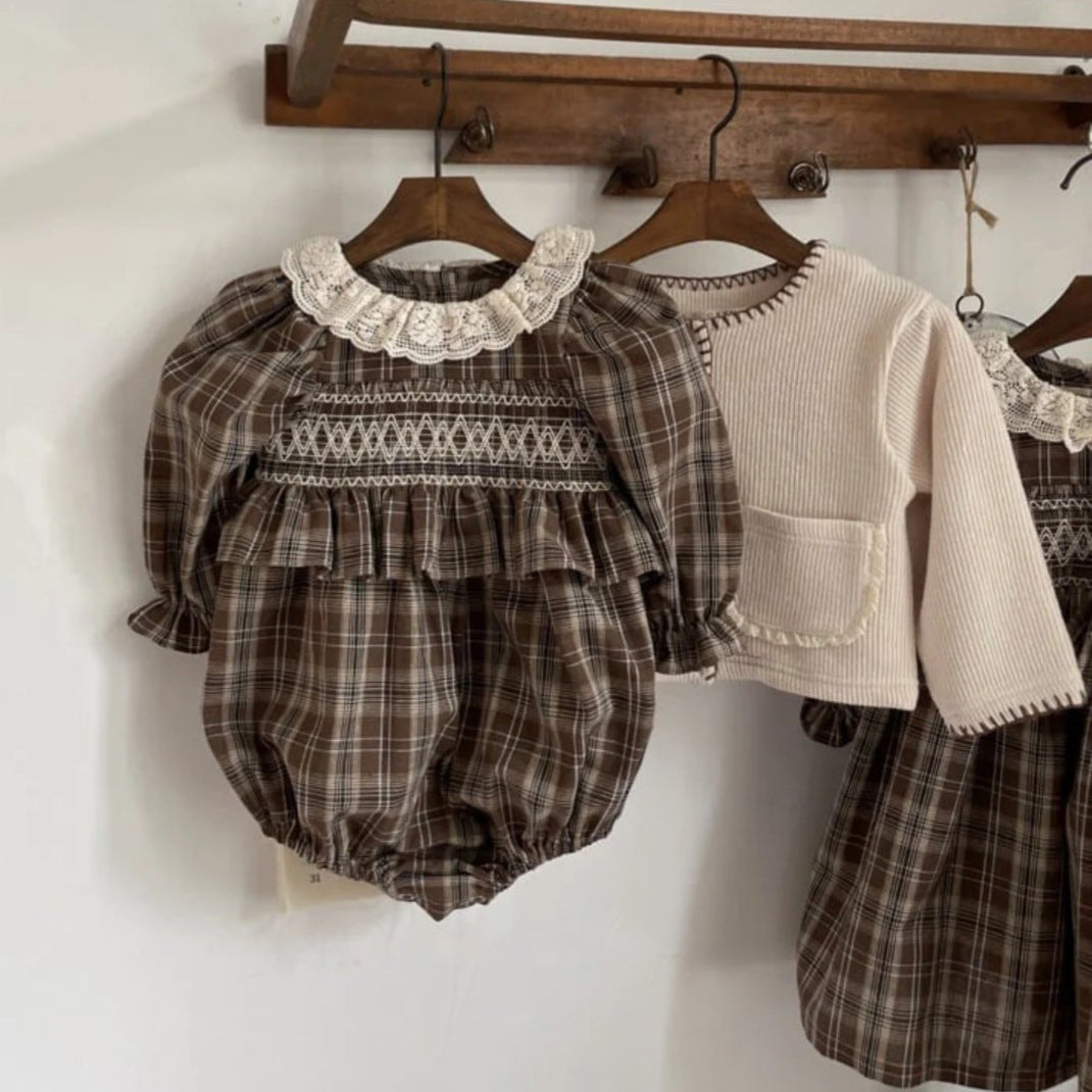 Autumn Arrival Baby Girls Long Sleeves Lace Trim Collar Plaid Bodysuit