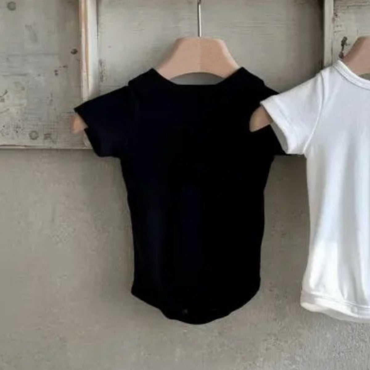 Summer Arrival Baby Unisex Simple Short Sleeves Solid Color Onesies, MyKids-USA®, Baby One-Pieces, MyKids-USA - Size/Age - 66 (3-6M) - Color - Black - - - TR2505242059-B