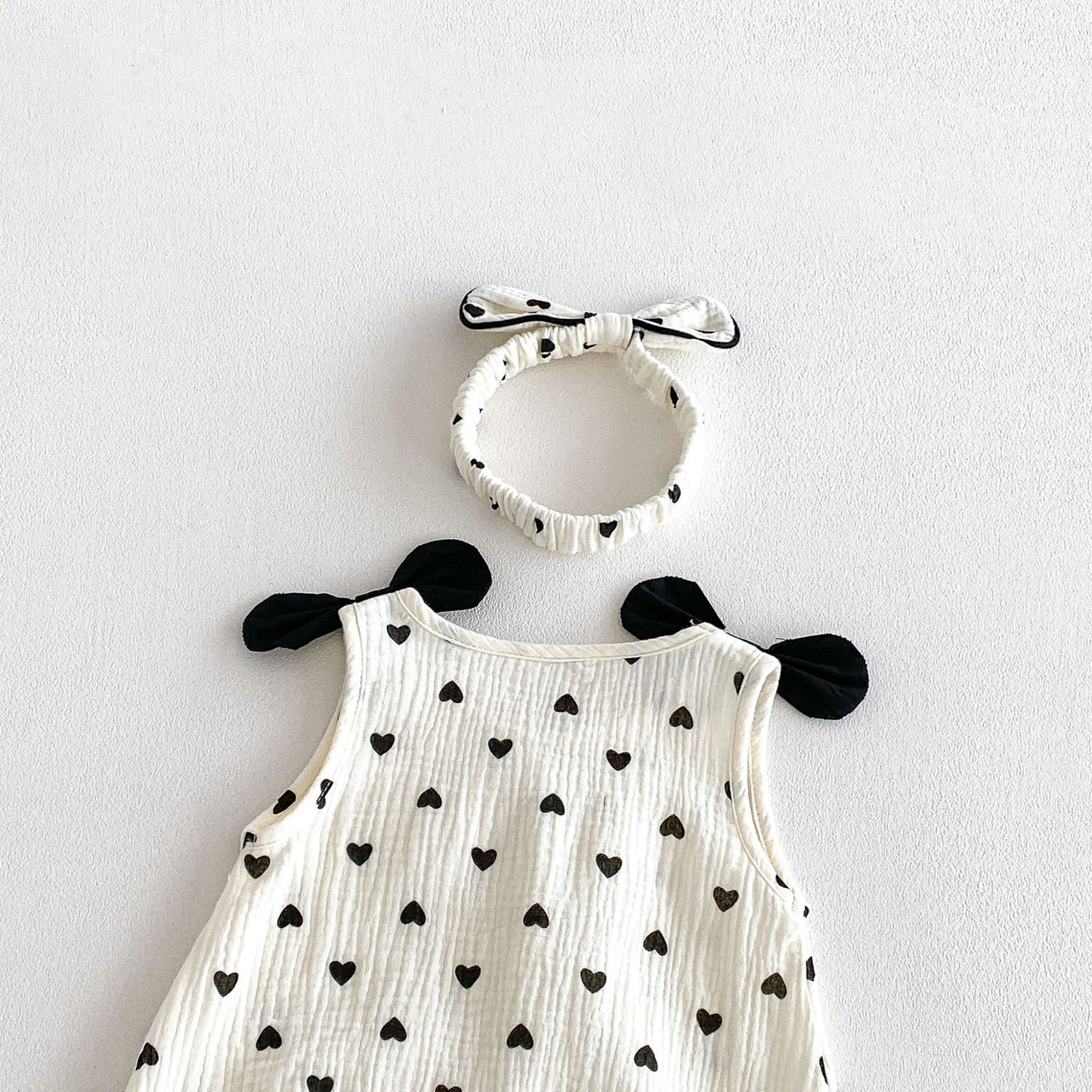 Summer Arrival Baby Girls Sleeveless Hearts Pattern Bodysuit