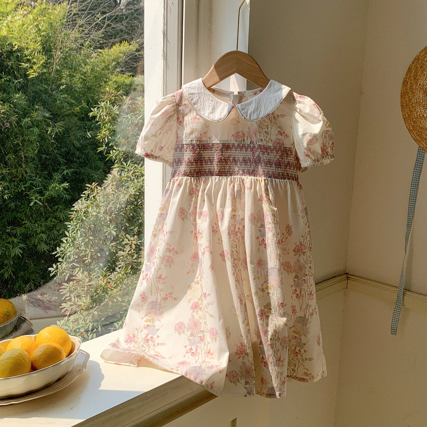 Summer Arrival Floral Pattern Short Sleeves Peter Pan Collar Dress for Stylish Girls 100 (2-3Y) / Beige Summer Arrival Floral Pattern Short Sleeves Peter Pan Collar Dress for Stylish Girls 100 (2-3Y) / Beige