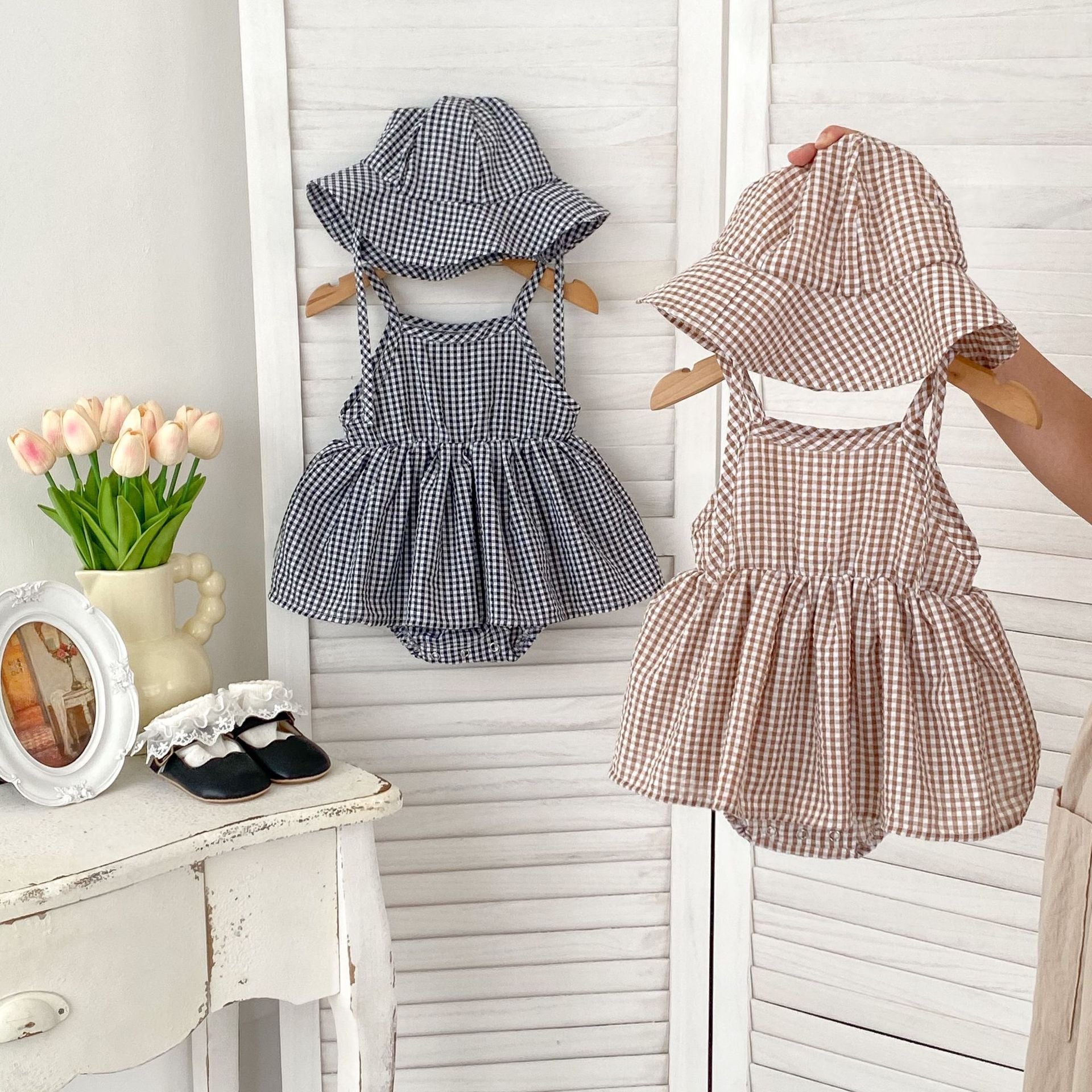 Summer Arrival Baby Girls Plaid Sleeveless Strap bodysuit Dress 80 (9-12M) / Brown Summer Arrival Baby Girls Plaid Sleeveless Strap bodysuit Dress 80 (9-12M) / Brown