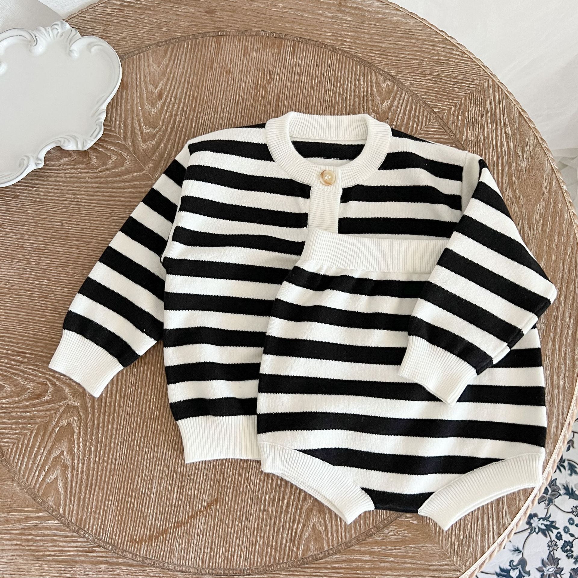 Baby Striped Pattern Simple Style Knit Cardigan With Triangle Short Se