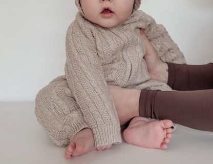 Arrival Winter and Autumn Baby Unisex Solid Color Jacquard Pattern Long Sleeves Hooded Rompers