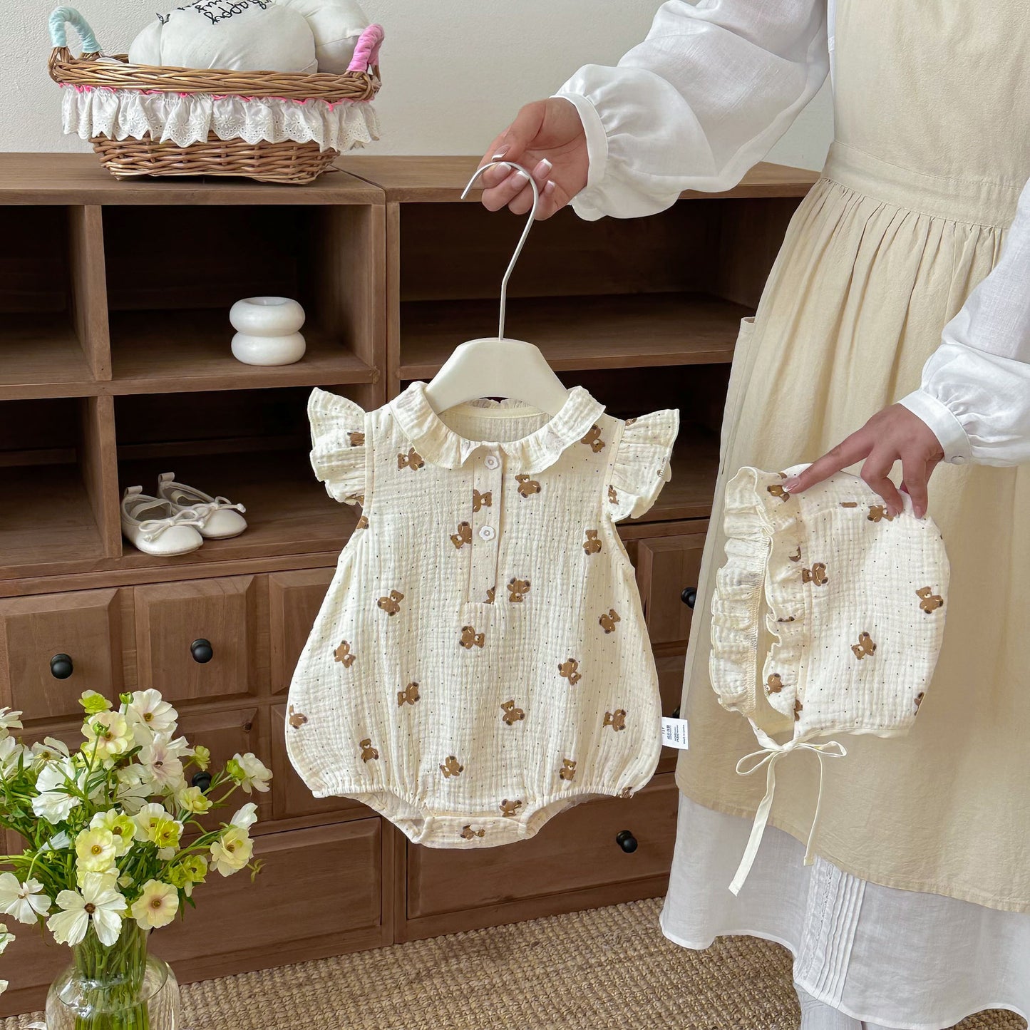 Design Summer Baby Kids Girls Fly Sleeves Teddy Bear Pattern Bodysuit