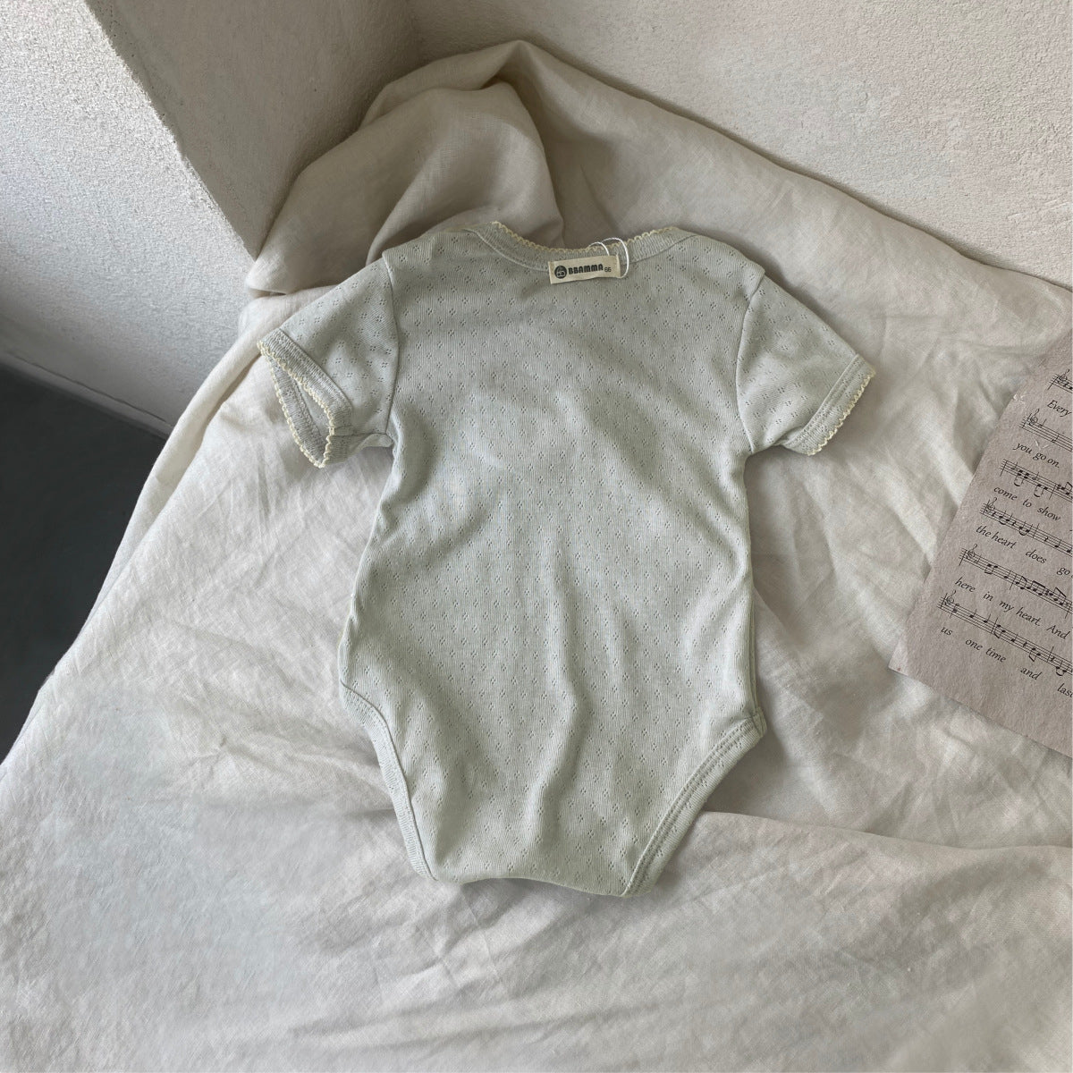Summer Arrival Baby Short Sleeves Hollow-out Pattern Bodysuit