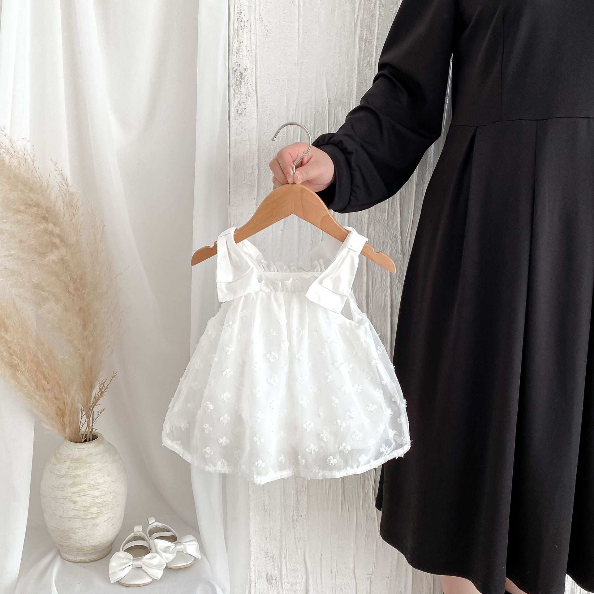 Summer Arrival Baby Girls Sleeveless Flowers Embroidered Pattern Bodysuit Dress, MyKids-USA®, Baby & Children's One-Pieces, MyKids-USA - Size/Age - 66 (3-6M) - Color - Beige -  -  - TR2605012143-A.