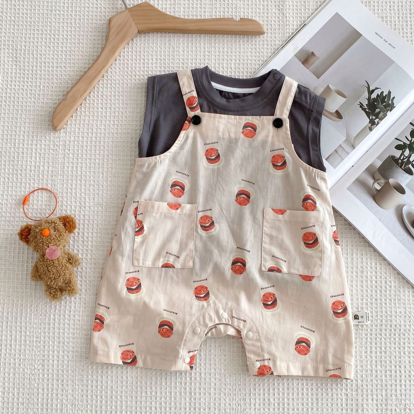 Arrival Summer Baby Kids Sleeveless Vest and Cartoon Overalls Clothing Set