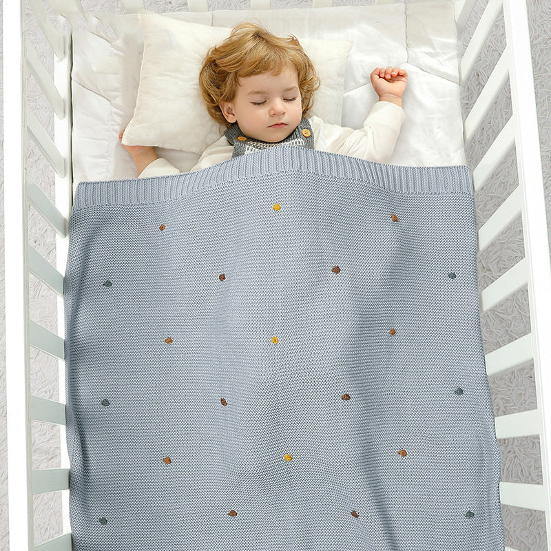 Hot Selling Knitted Solid Color Baby Blanket With Hand-Embroidered Pom Poms: Spring/Summer Collection