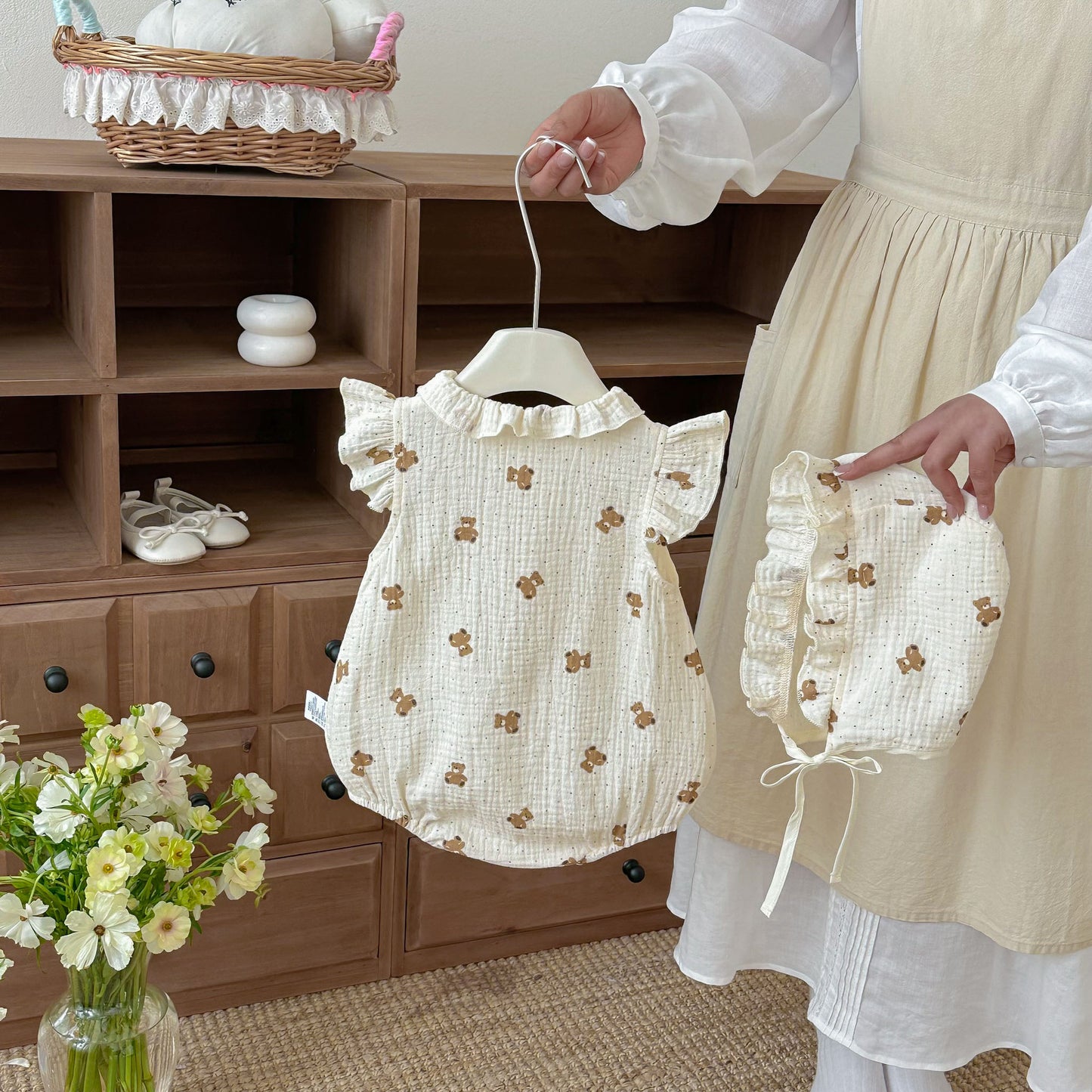 Design Summer Baby Kids Girls Fly Sleeves Teddy Bear Pattern Bodysuit