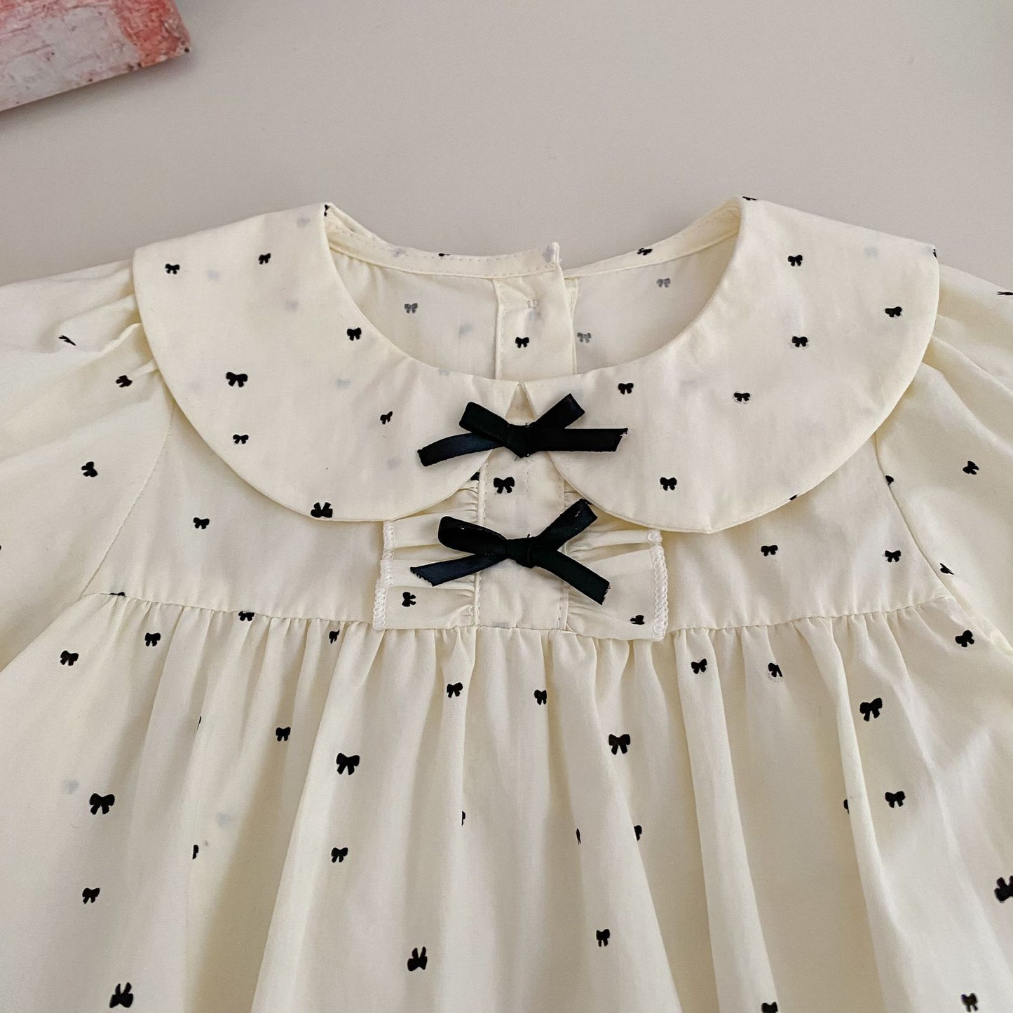 Arrival Spring Baby Girls Butterfly-bows Pattern Long Sleeves Peter Pan Collar Bodysuit