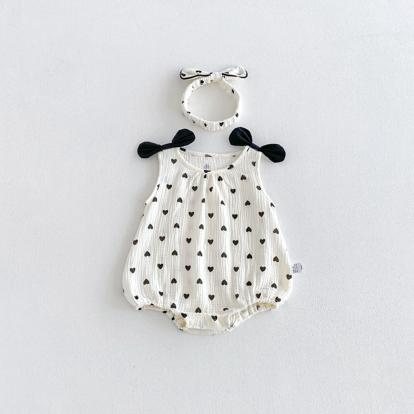Summer Arrival Baby Girls Sleeveless Hearts Pattern Bodysuit