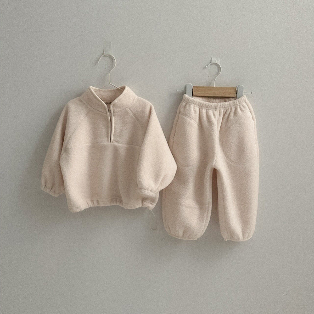 MyKids-USA® Winter and Autumn Baby Kids Unisex Fleece-Lined Plain Pullover and Pants Clothing Set