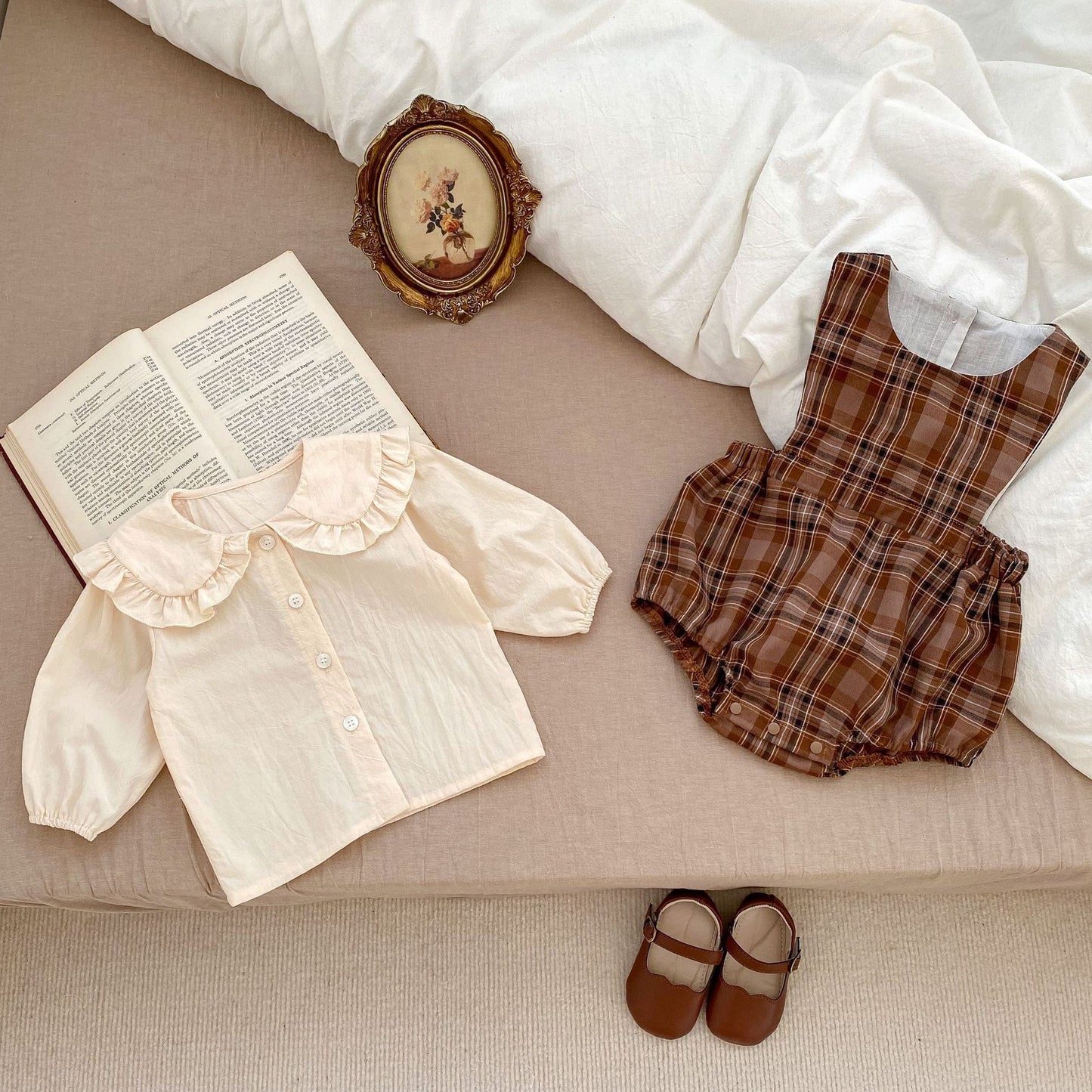 Vintage Style Plaid Pattern Strap Onesie With Shirt Sets