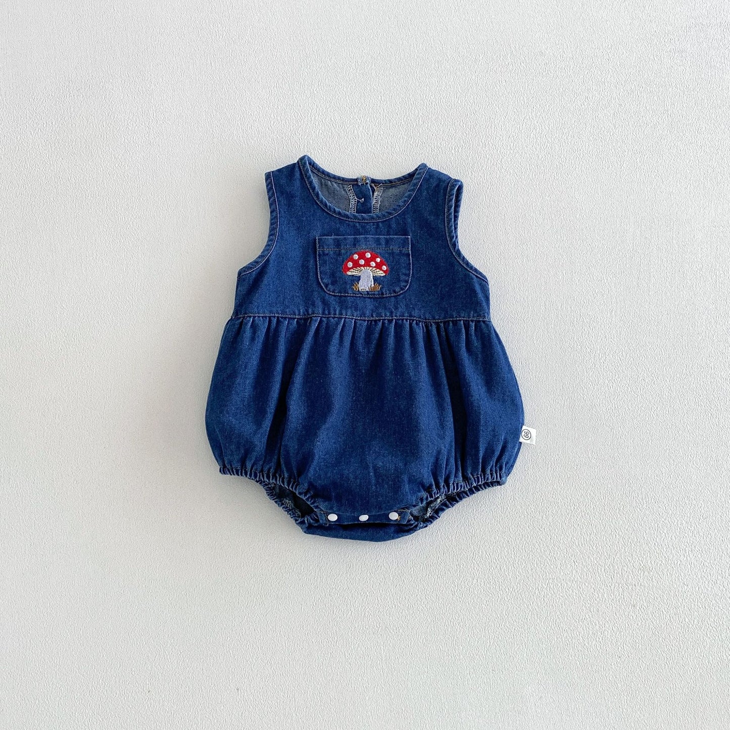 Summer Arrival Baby Girls Sleeveless Mushroom Pattern Denim Bodysuit