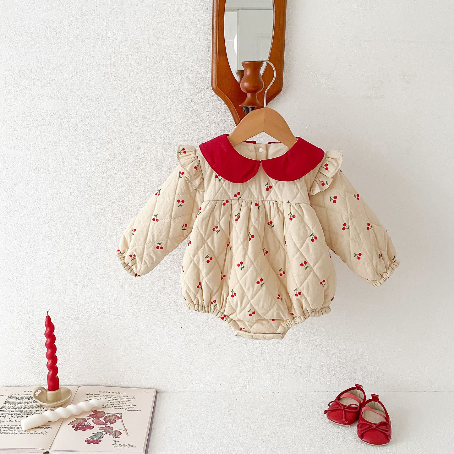 Newborn Baby Girls Cherry Pattern Long Sleeves Peter Pan Collar Cotton-Padded Onesie