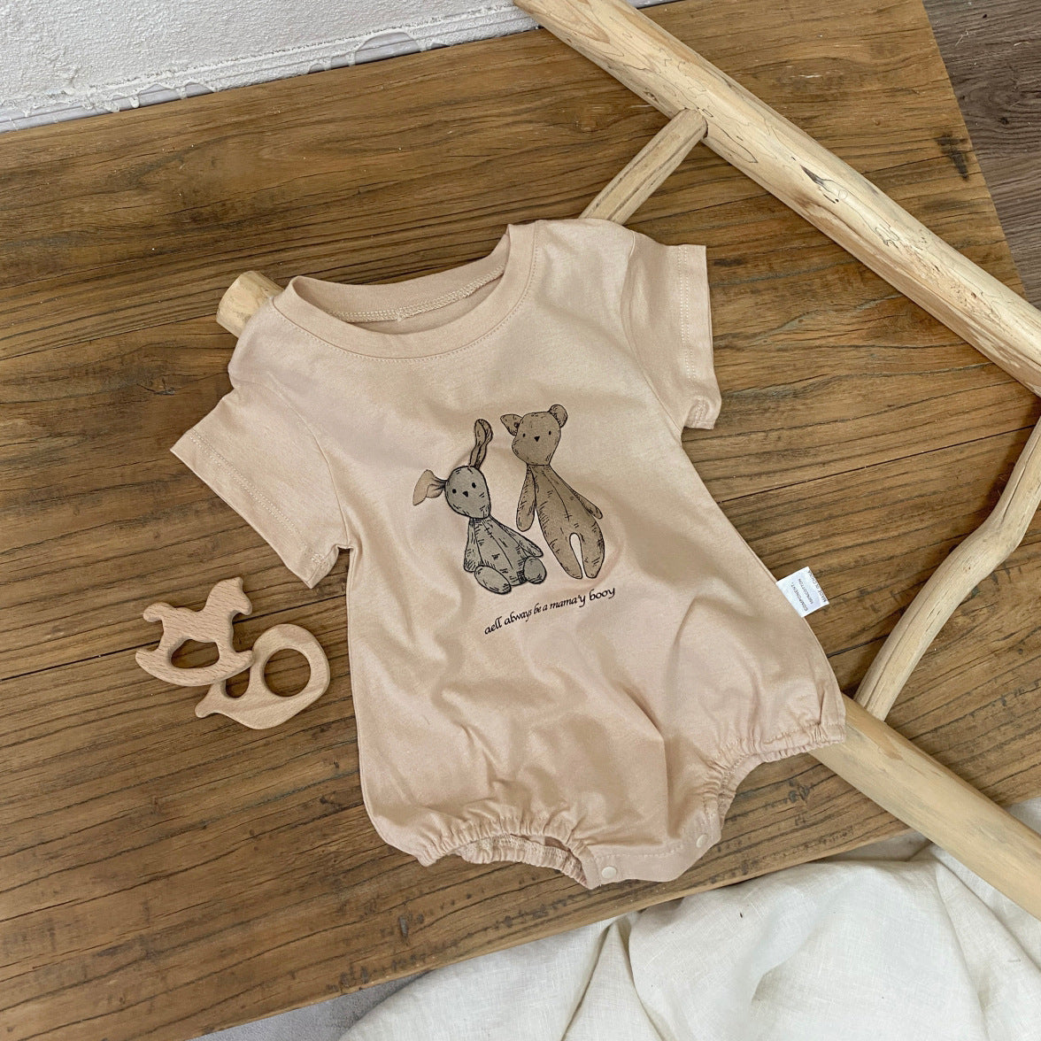 Summer Arrival Baby Short Sleeves Cartoon and Letters Pattern Bodysuit