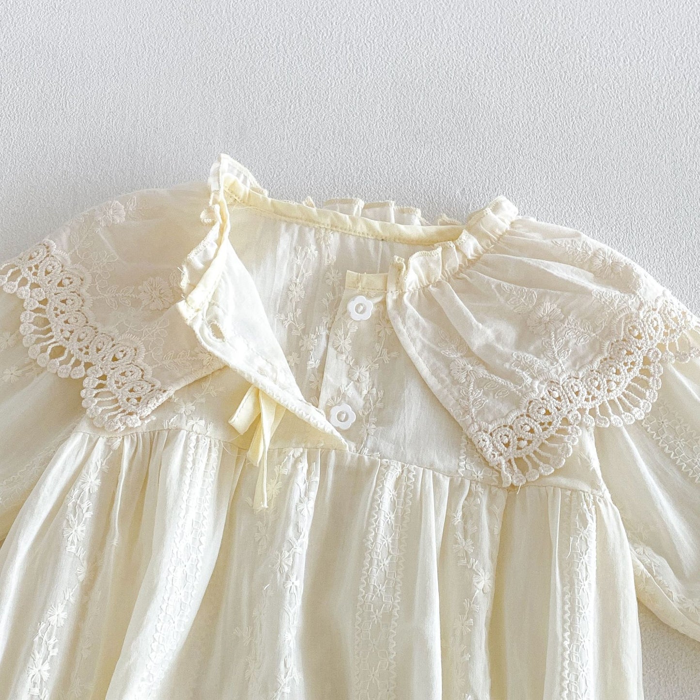 MyKids-USA® Autumn Arrival Baby Girls Long Sleeves Cute Solid Color Lace Trim Bodysuit