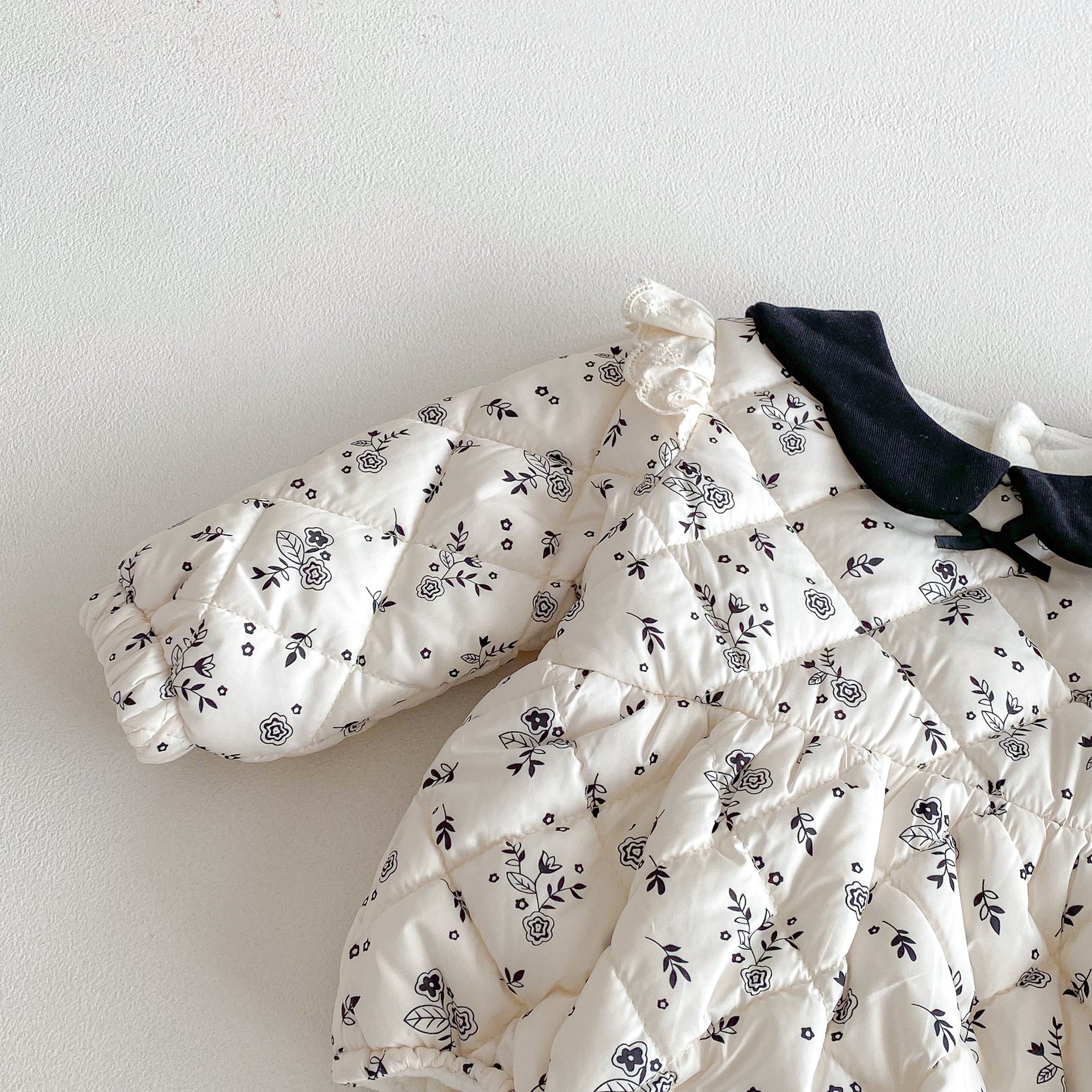 Winter Arrival Baby Girls Long Sleeves Floral Pattern Fleece-Lined Bodysuit, MyKids-USA®, Bodysuits, MyKids-USA -  -  -  -  -  -  - .