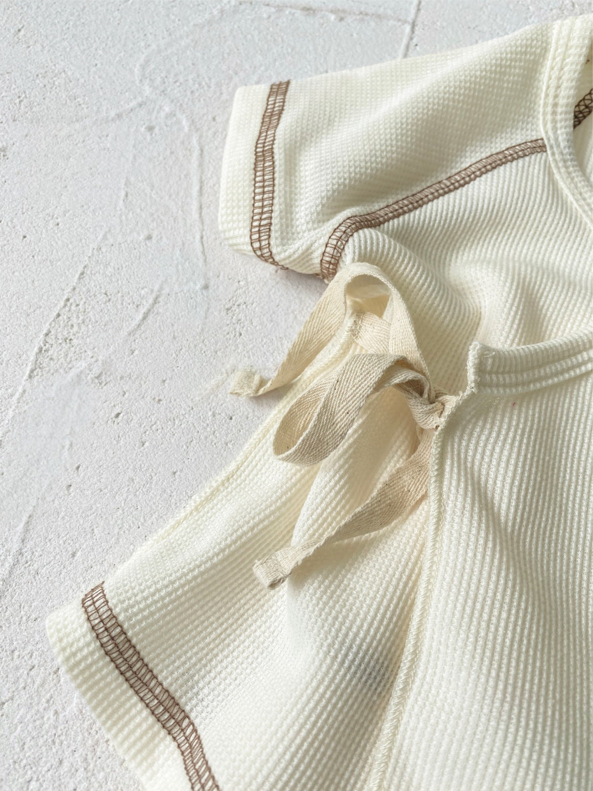 Arrival Summer Baby Kids Short Sleeves V Neck Top and Bloomers Clothing Set