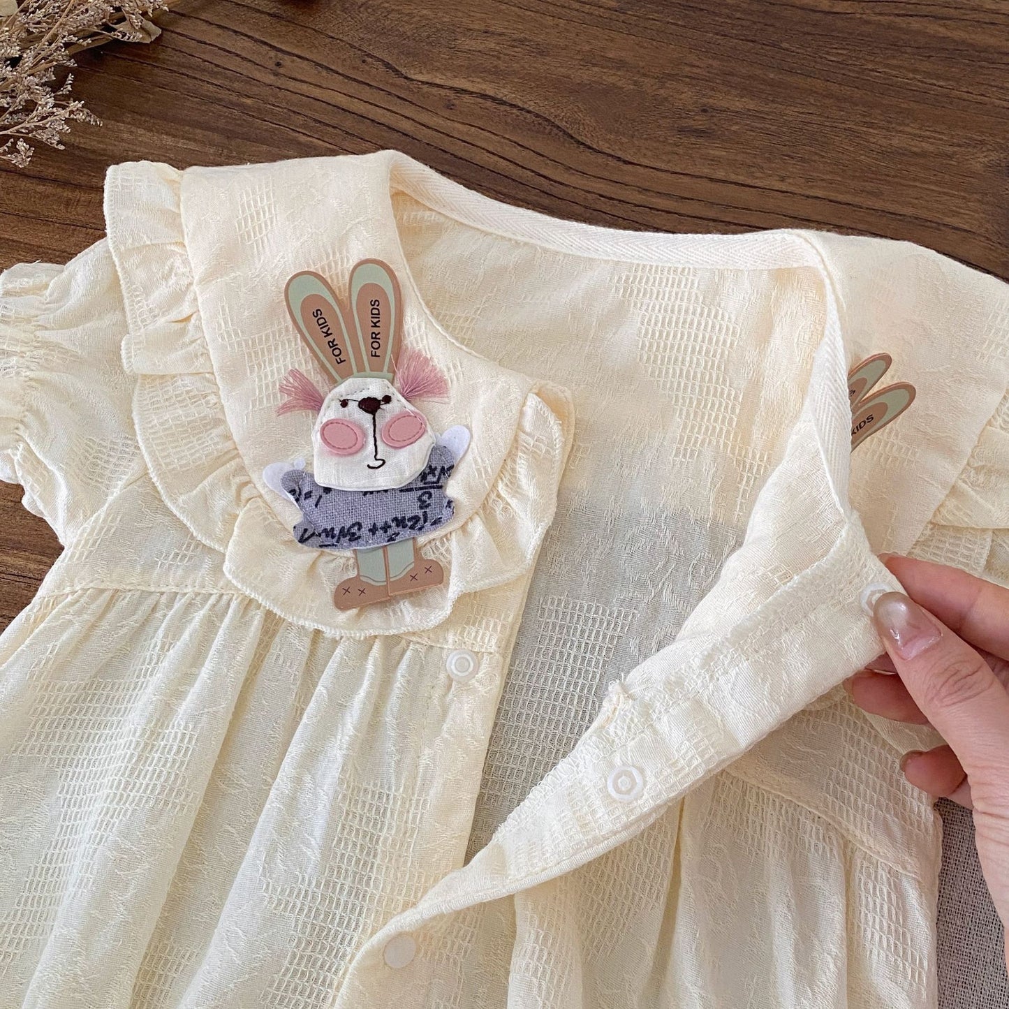Summer Arrival Baby Girls Short Sleeves Cartoon Pattern Bodysuit