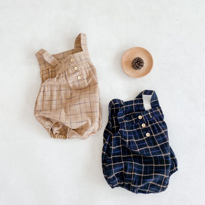 laid Pattern Sleeveless Onesies With Hat