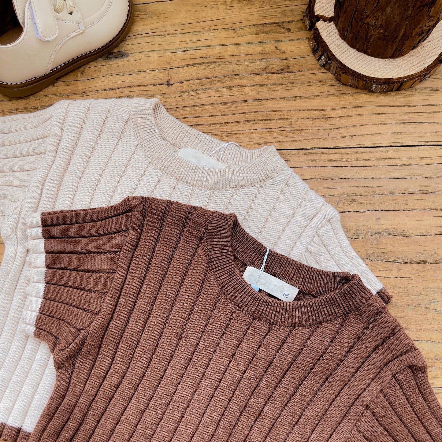 Arrival Spring and Summer Baby Kids Short Sleeves Striped Pattern T-shirt and Shorts Knitted Clothing Set