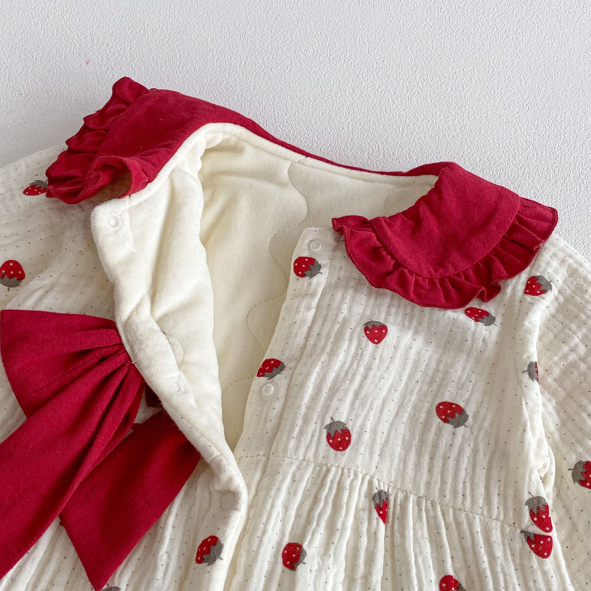 Winter Arrival Baby Girls Long Sleeves Strawberry Pattern Fleece-line Warm Rompers, MyKids-USA®, Baby One-Pieces, MyKids-USA -  -  -  -  -  -  - 