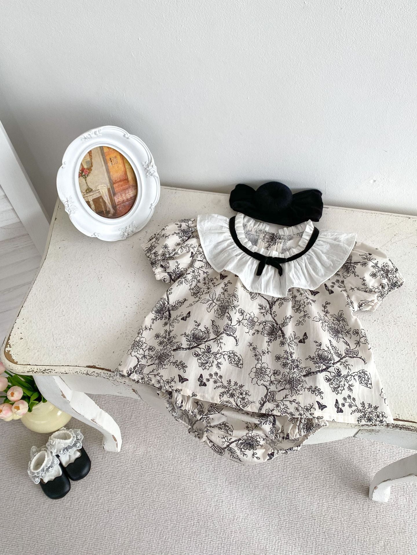 Summer Baby Kids Girls Ink Splatter Floral Pattern Short-Sleeved Top And Diaper Cover Pants –  Set