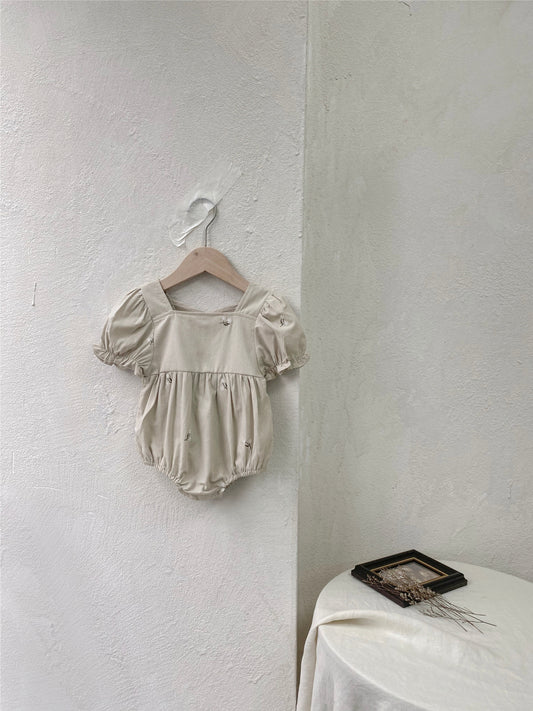 Summer Arrival Baby Girls Short Sleeves Flowers Embroidered Pattern Bodysuit