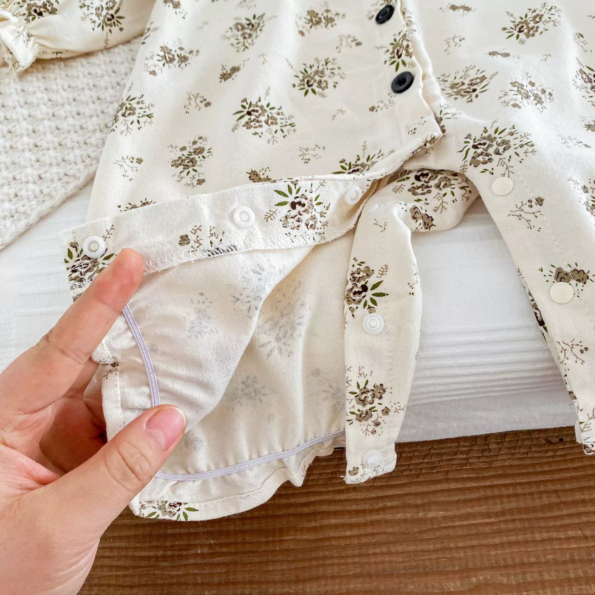 Autumn Hot Selling Baby Girls Long Sleeves Single Breasted Floral Rompers, MyKids-USA®, Baby One-Pieces, MyKids-USA -  -  -  -  -  -  - 