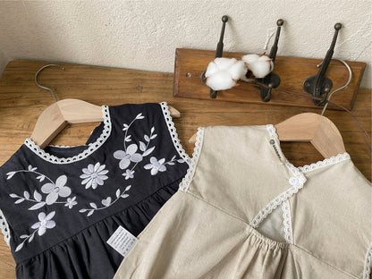 Design Summer Baby Kids Sleeveless Flowers Embroidered Bodysuit with Hat