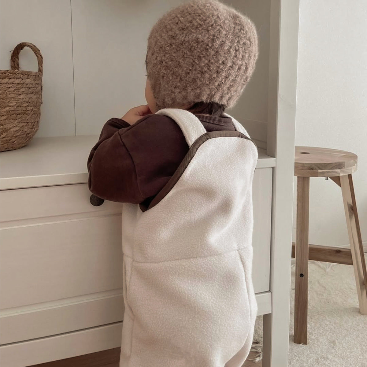 Autumn and Spring Arrival Baby Unisex Sleeveless Plain Fleece-Lined Rompers Overalls