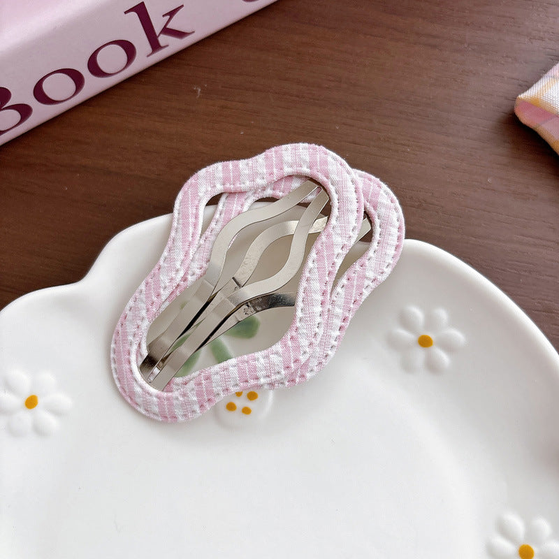 Collection of 2 Pieces Plaid Hollow-out Hair Clips, MyKids-USA®, Hair Pins, Claws & Clips, MyKids-USA - Size/Age - Average Size (0-12Y） - Color - Beige -  -  - TR2604302340-A.