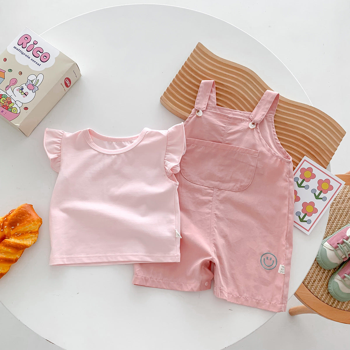 Summer Baby Kids Solid Color T-Shirt And Simple Embroidery Overalls Clothing Set