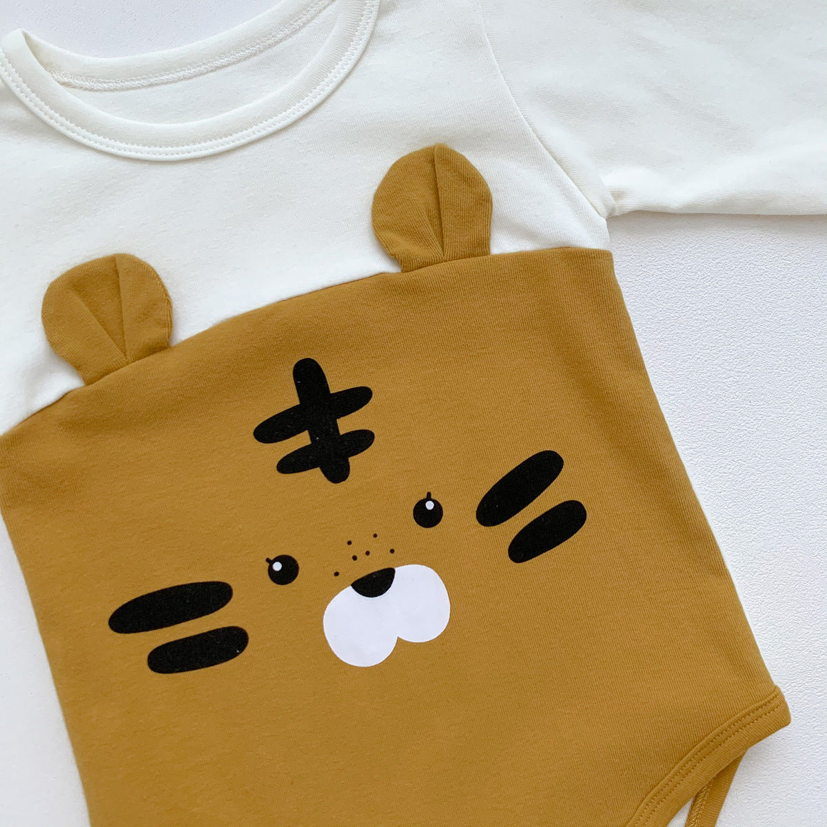 Autumn Arrival Baby Unisex Long Sleeves Cute Tiger Pattern Bodysuit