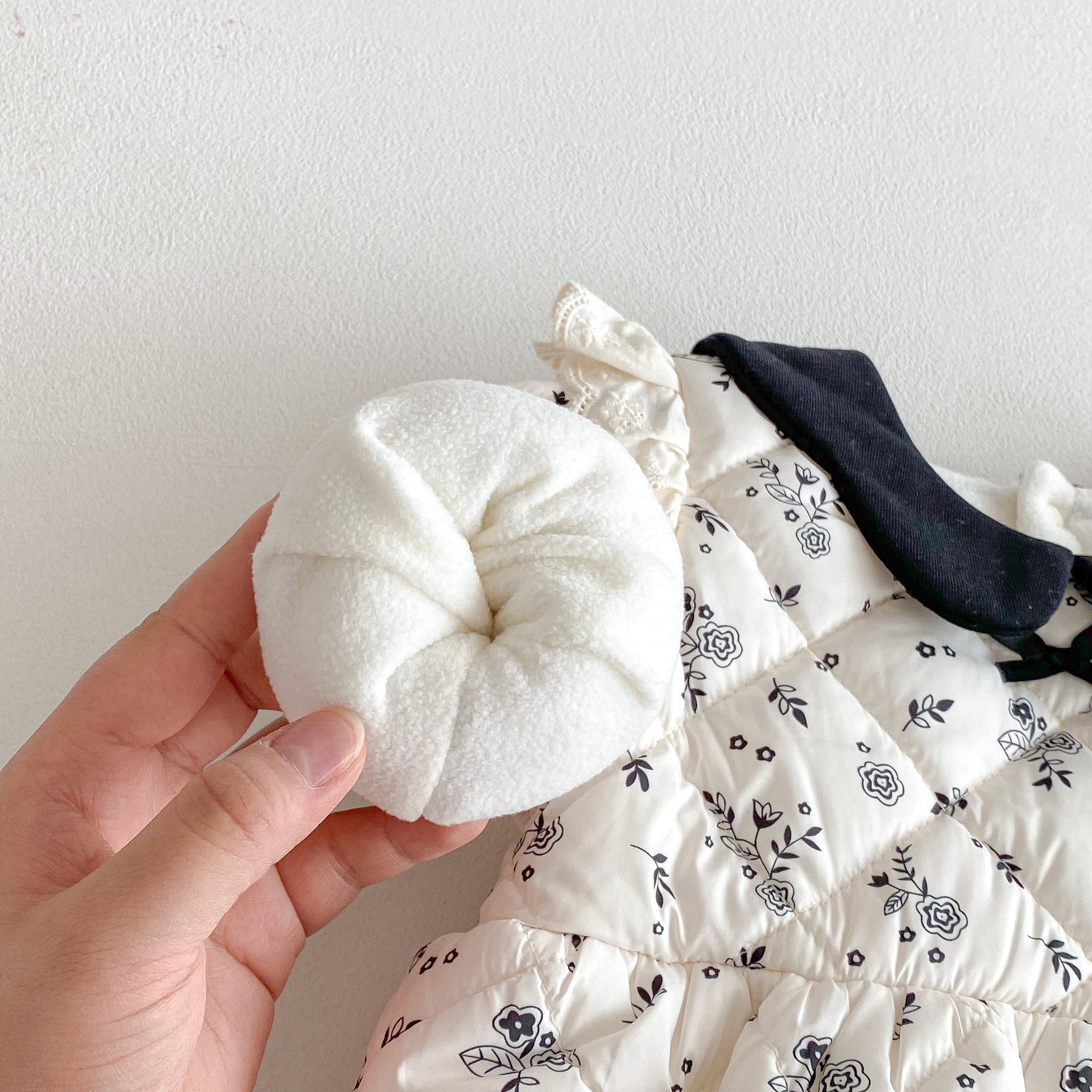 Winter Arrival Baby Girls Long Sleeves Floral Pattern Fleece-Lined Bodysuit, MyKids-USA®, Bodysuits, MyKids-USA -  -  -  -  -  -  - .