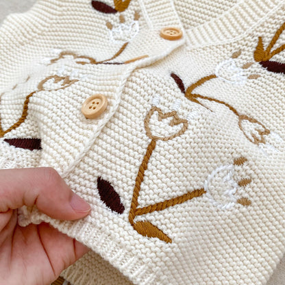 Floral Graphic V-Collar Sleeveless Knit Cardigan
