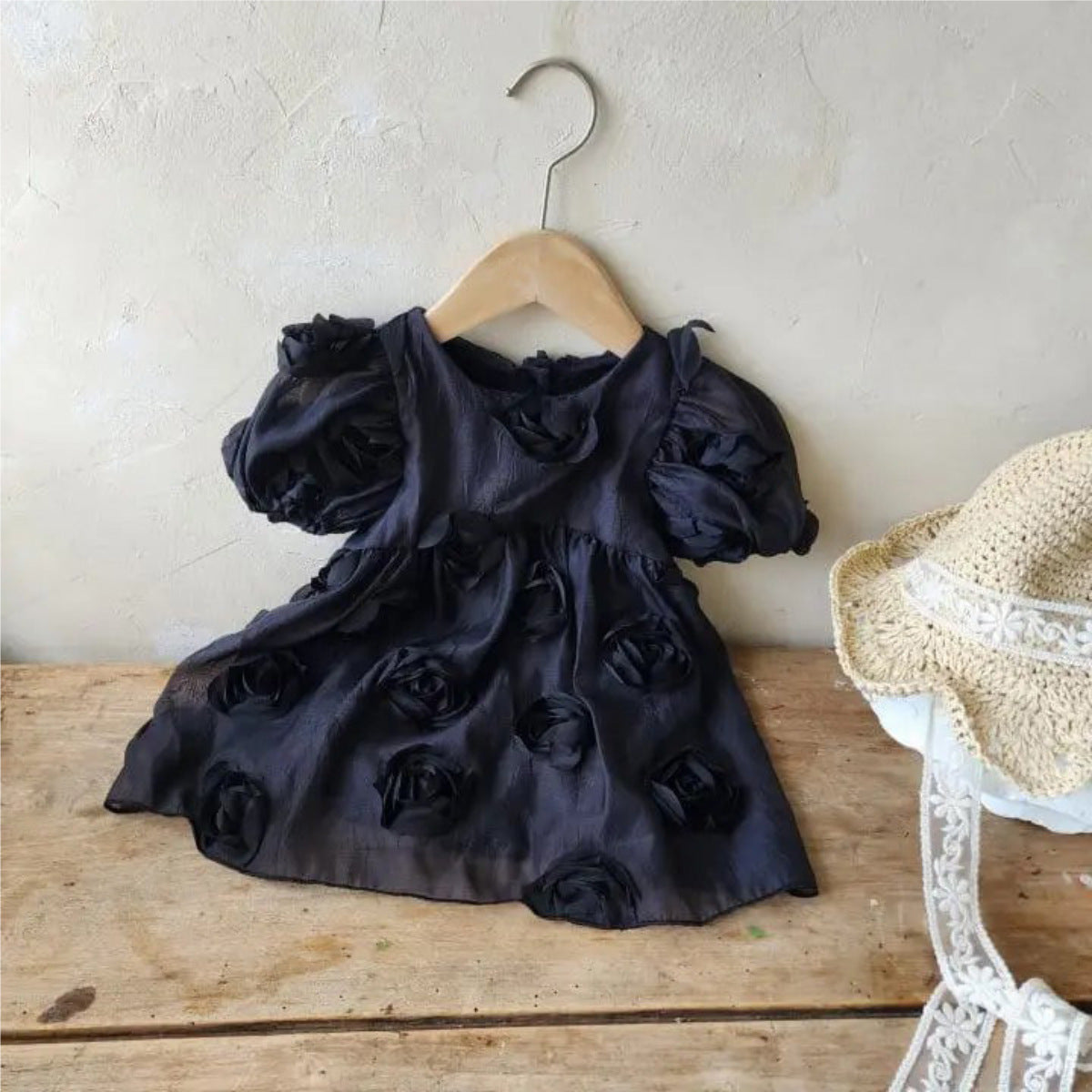 Summer Arrival Baby Girls Short Sleeves Solid Color Flowers Pattern Bodysuit Dress