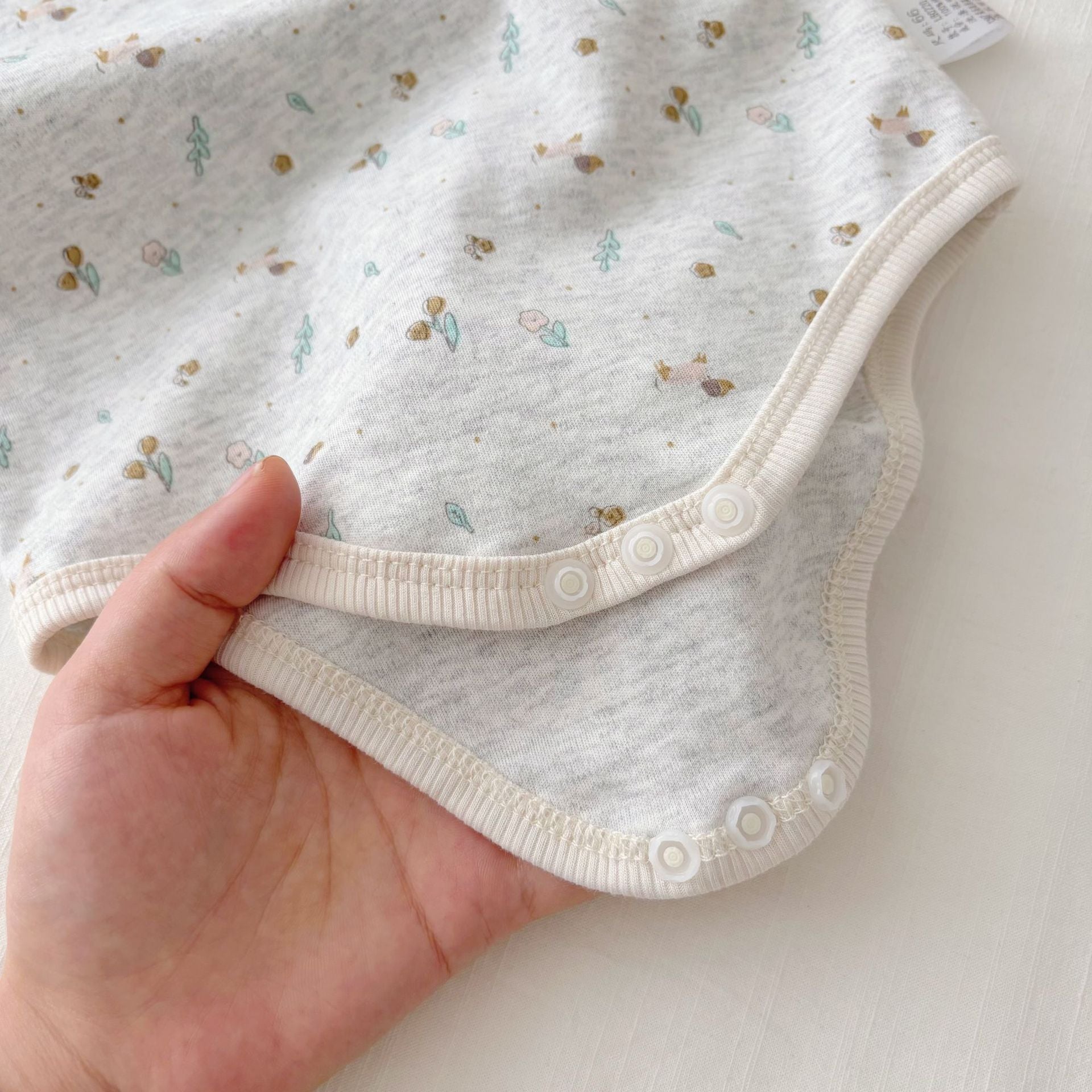 Summer Arrival Baby Unisex Casual Flowers Pattern Short Sleeves Grey Onesies, MyKids-USA®, Baby One-Pieces, MyKids-USA -  -  -  -  -  -  - 