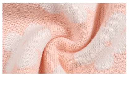 Autumn and Spring Hot Selling Flowers Pattern Long Sleeves Pink Knitted Pullover for Stylish Girls