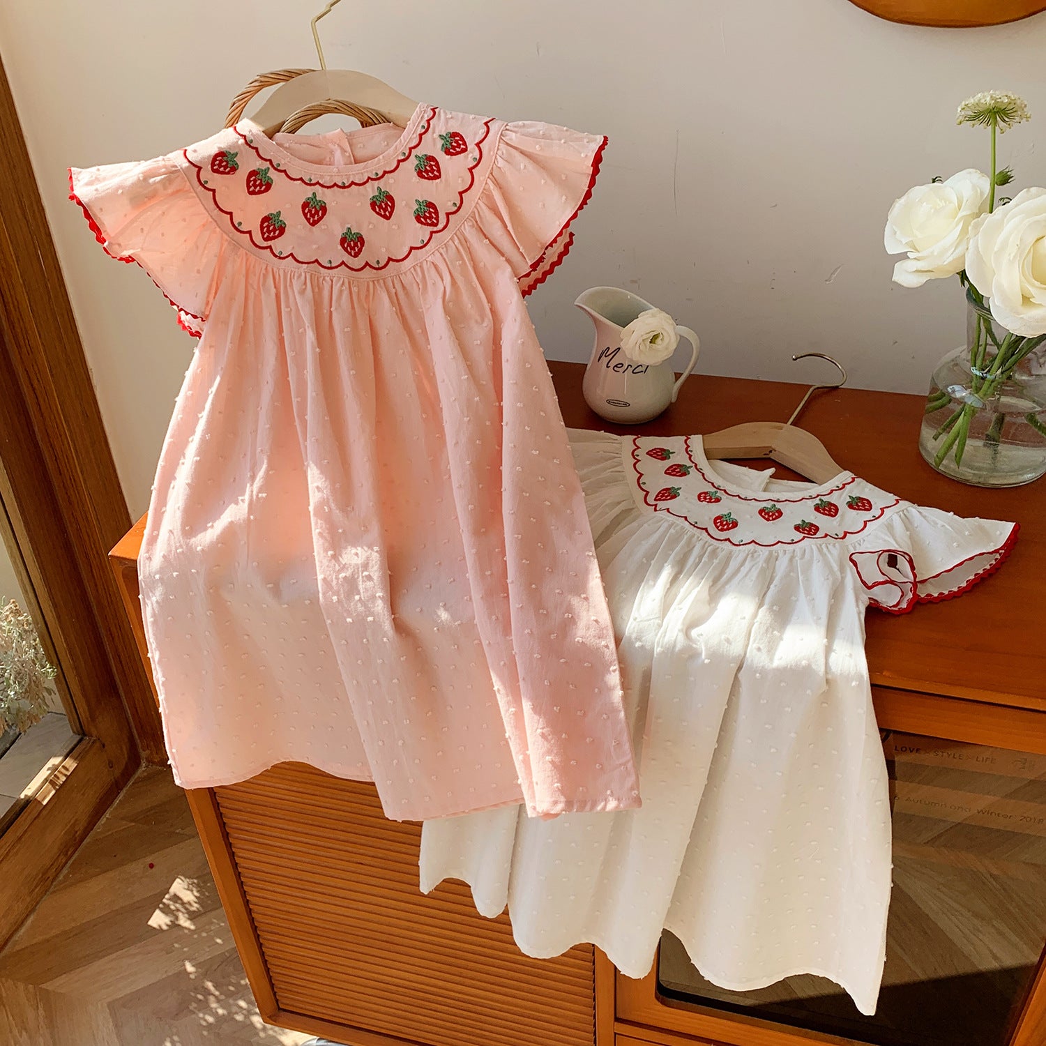 Summer Arrival Baby Kids Girls Cute Fly Sleeves Strawberry Pattern Embroidered Dress - 90 (12-24M) / White Summer Arrival Baby Kids Girls Cute Fly Sleeves Strawberry Pattern Embroidered Dress - 90 (12-24M) / White