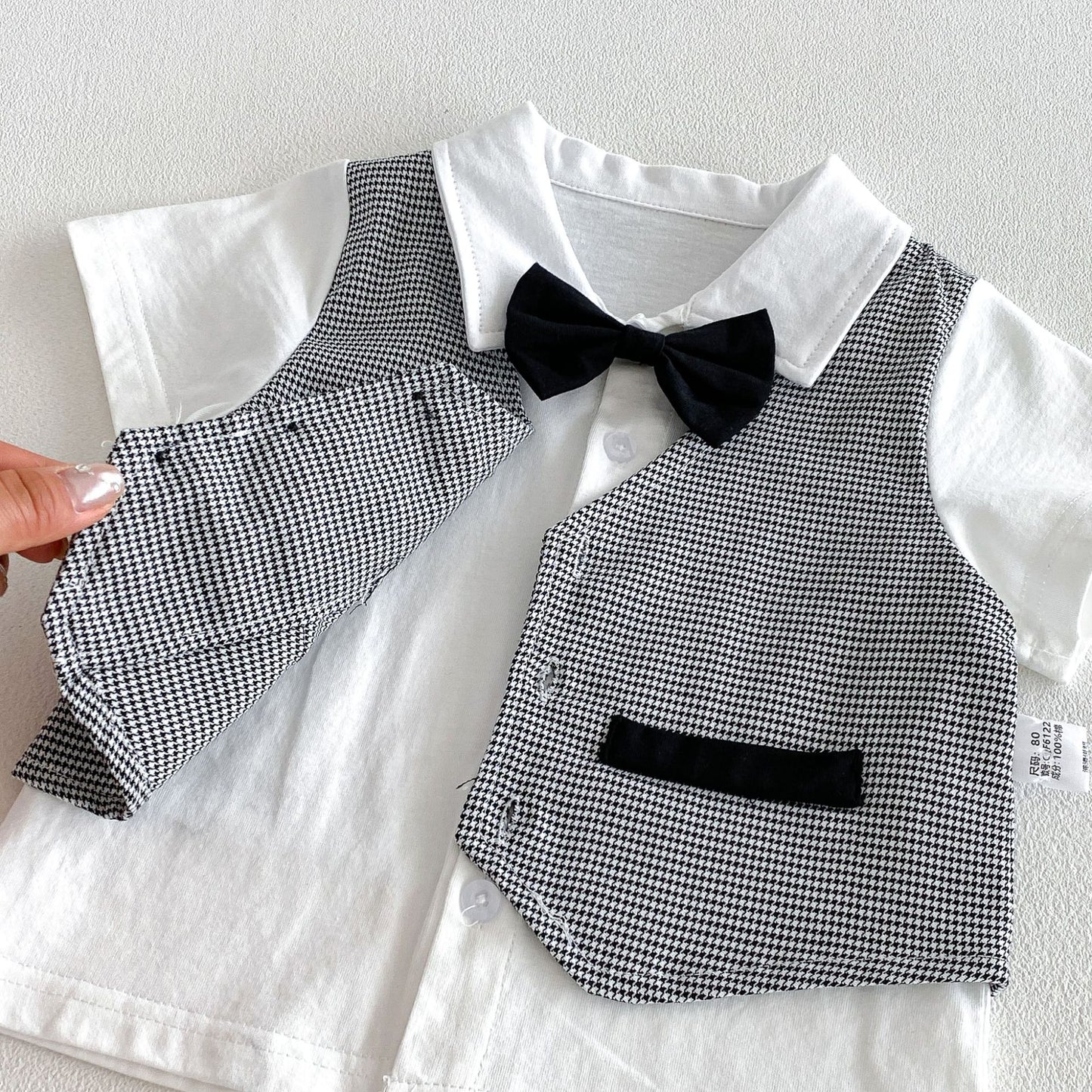 Arrival Summer Baby Kids Boys Short Sleeves Plain Shirt, Plaid Vest and Shorts Clothing Set