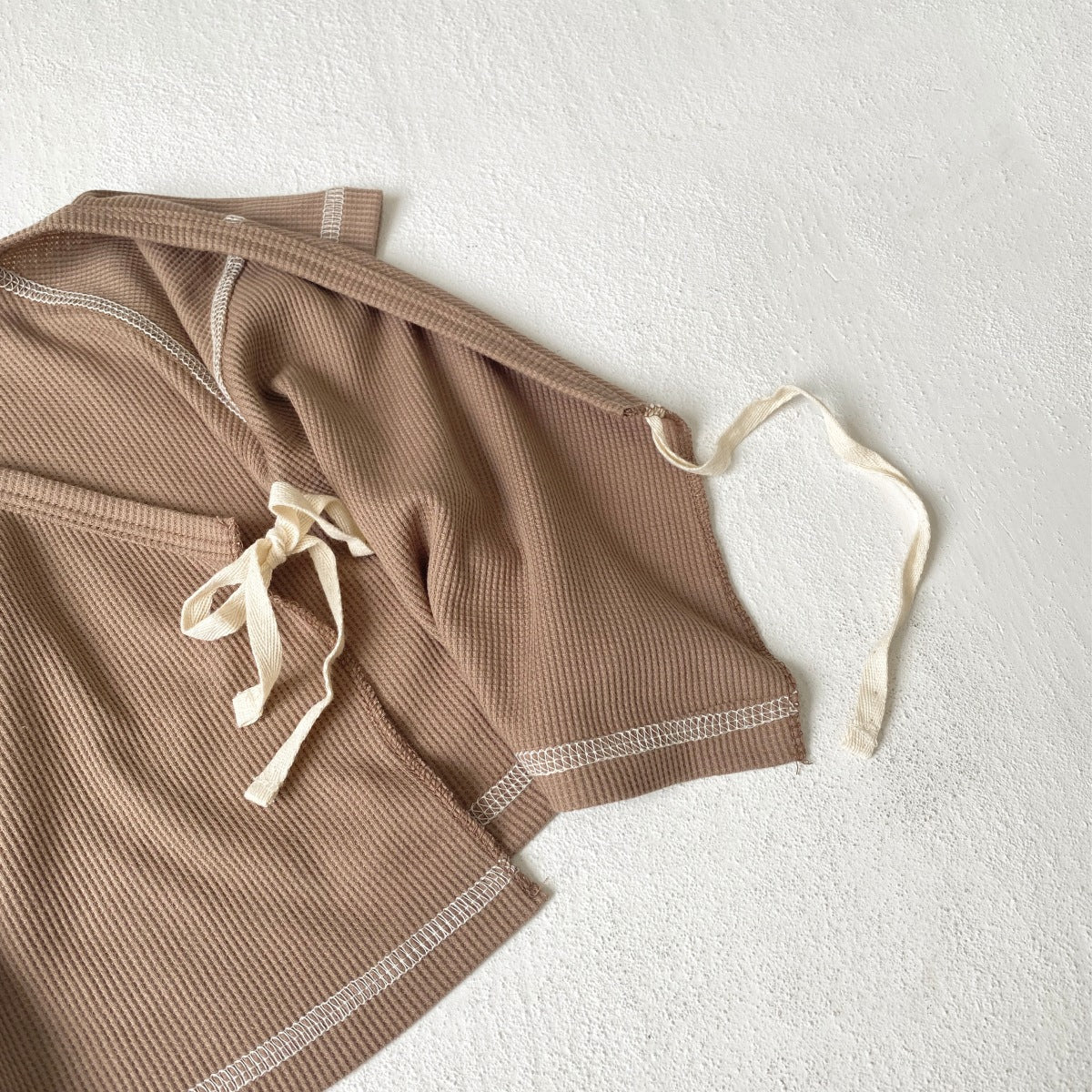Arrival Summer Baby Kids Short Sleeves V Neck Top and Bloomers Clothing Set