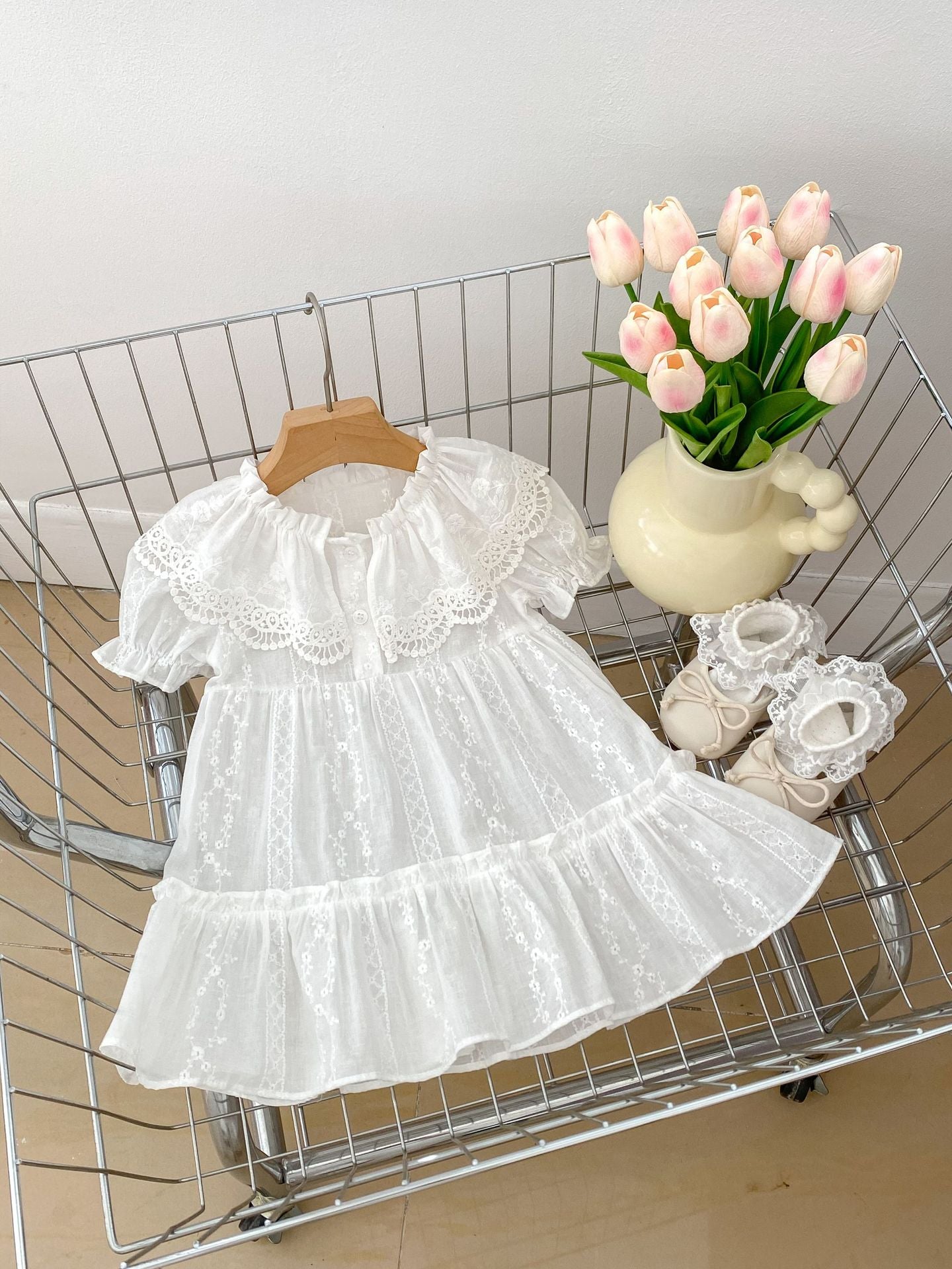 Summer Baby Girls Flowers Embroidery Pattern Lace Collar Short Sleeves Onesies/Dress