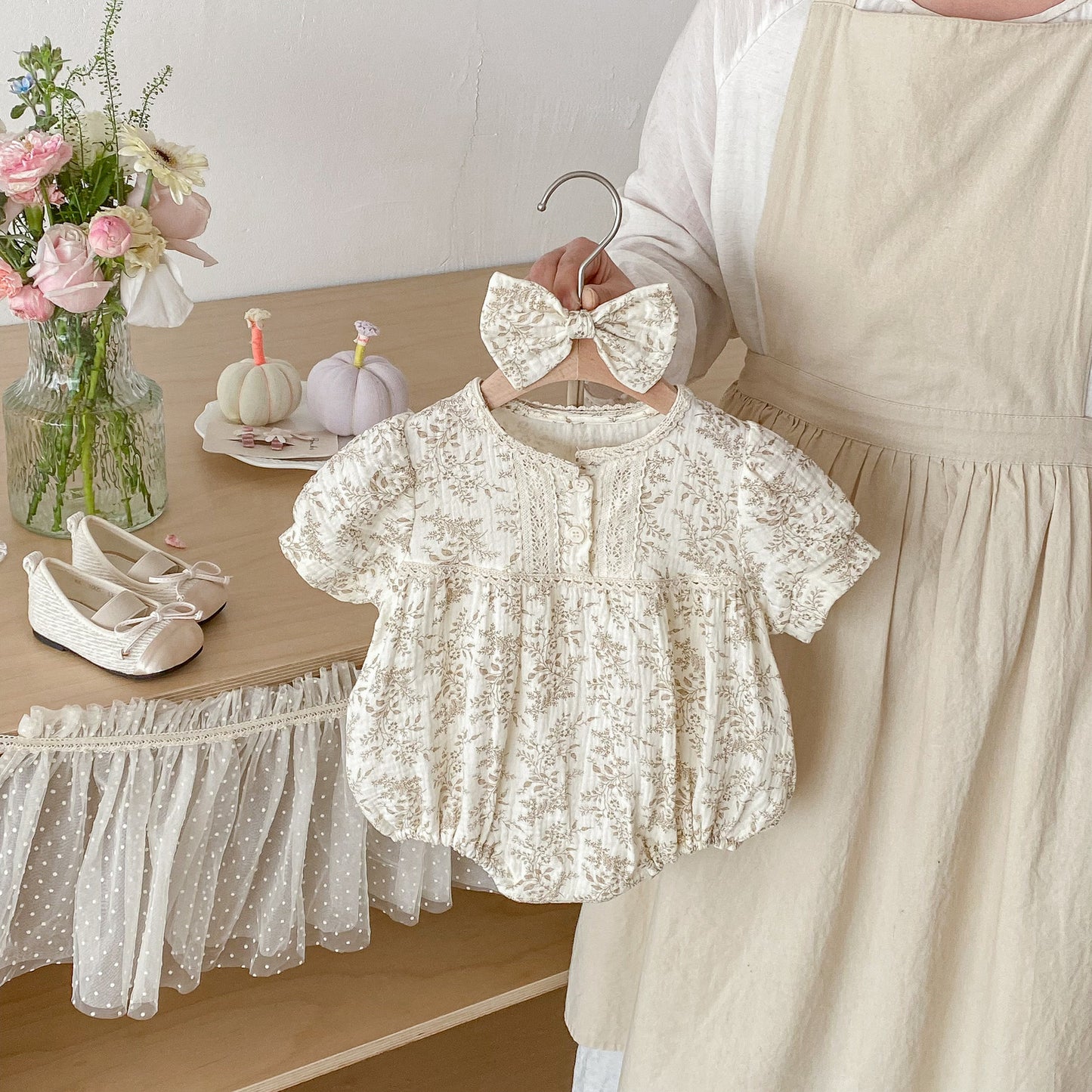 Summer Arrival Baby Girls Short Sleeves Vintage Floral Bodysuit, MyKids-USA®, Bodysuits, MyKids-USA -  -  -  -  -  -  - .