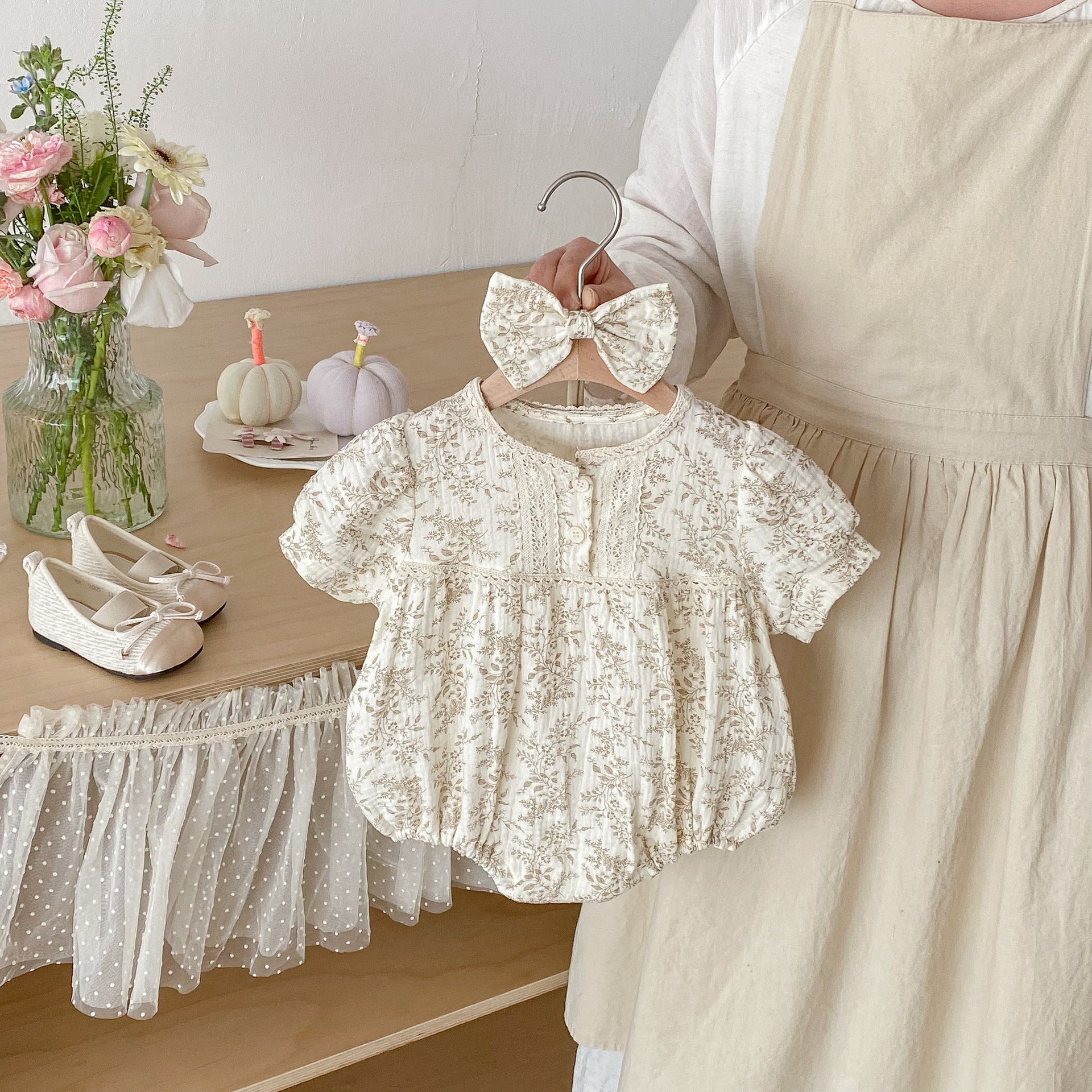 Summer Arrival Baby Girls Short Sleeves Vintage Floral Bodysuit, MyKids-USA®, Bodysuits, MyKids-USA -  -  -  -  -  -  - .