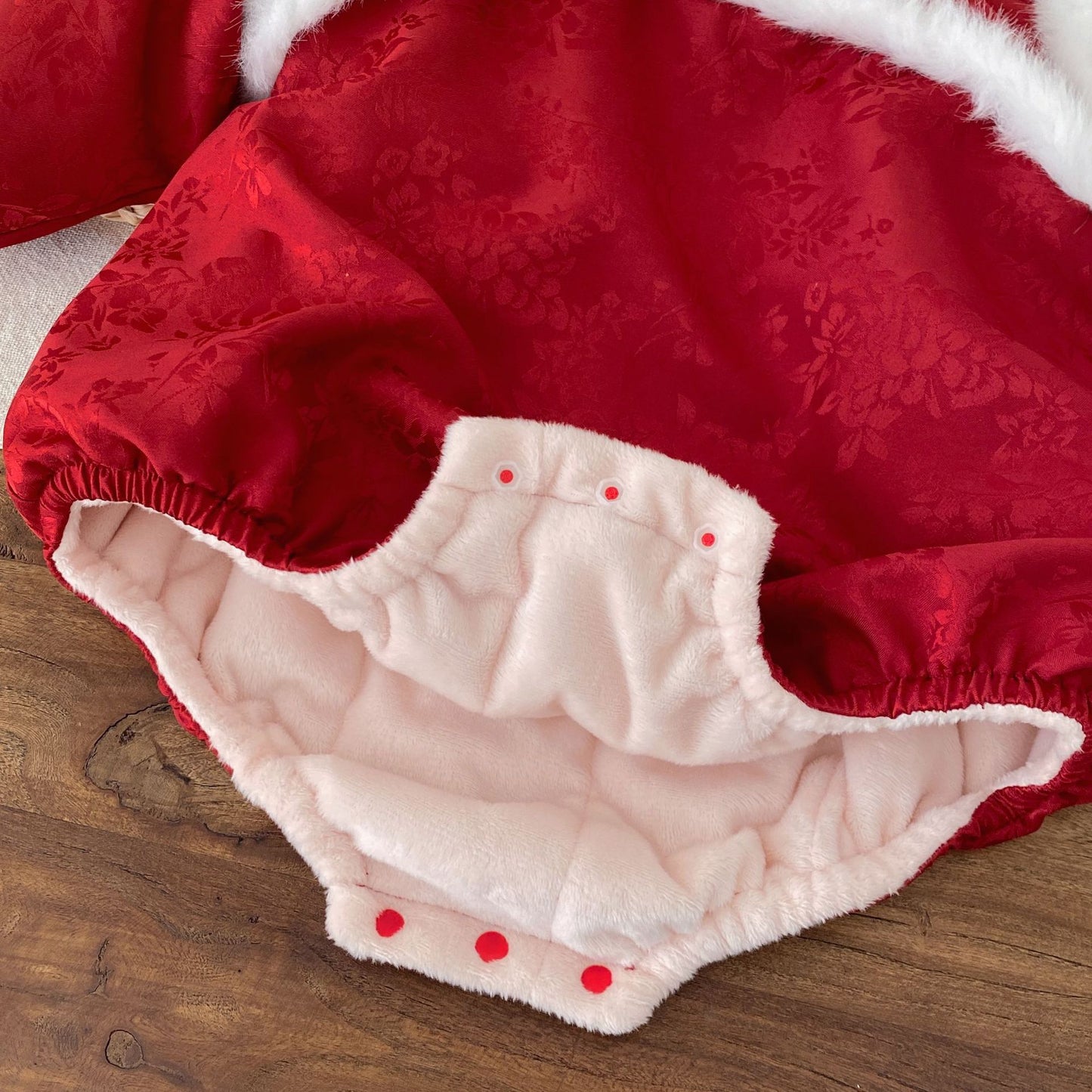 Winter Arrival Baby Girls Long Sleeves Floral Pattern Fleece-Lined Bodysuit