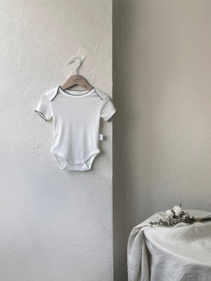 Summer Arrival Baby Short Sleeves Hollow-out Pattern Bodysuit