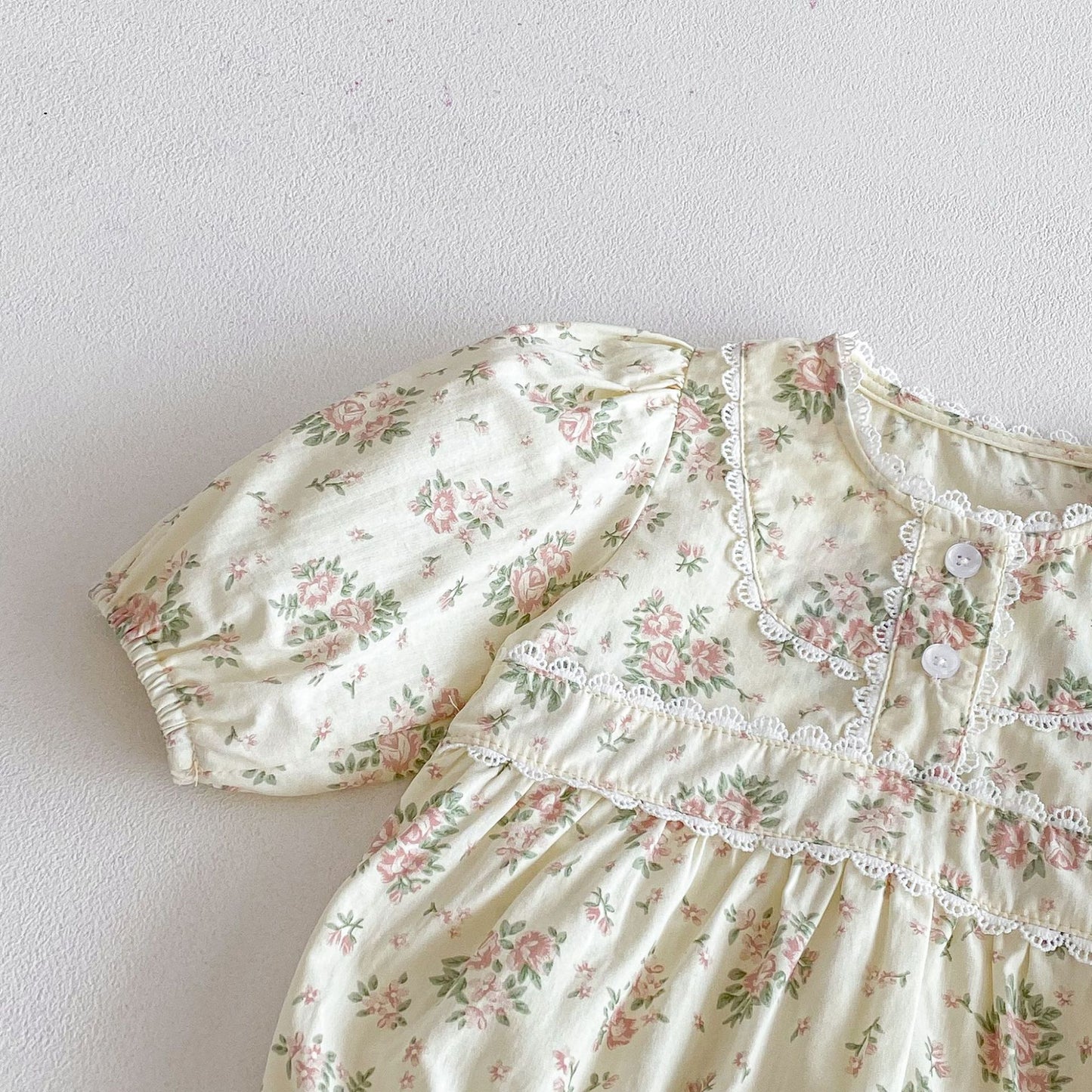 Spring and Autumn Arrival Baby Girls Long Sleeves Cute Floral Bodysuit