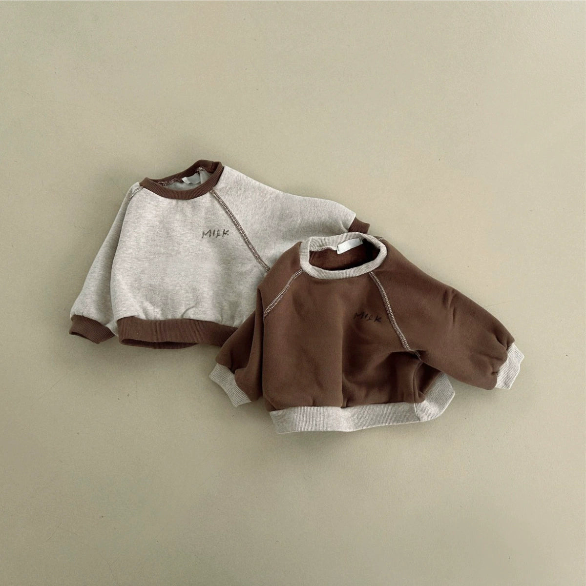 Winter and Spring Baby Kids Unisex Long Sleeves Letters Pattern Pullover and Pants Clothing Set